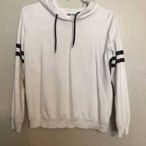 3/$10 Juniors sweatshirt